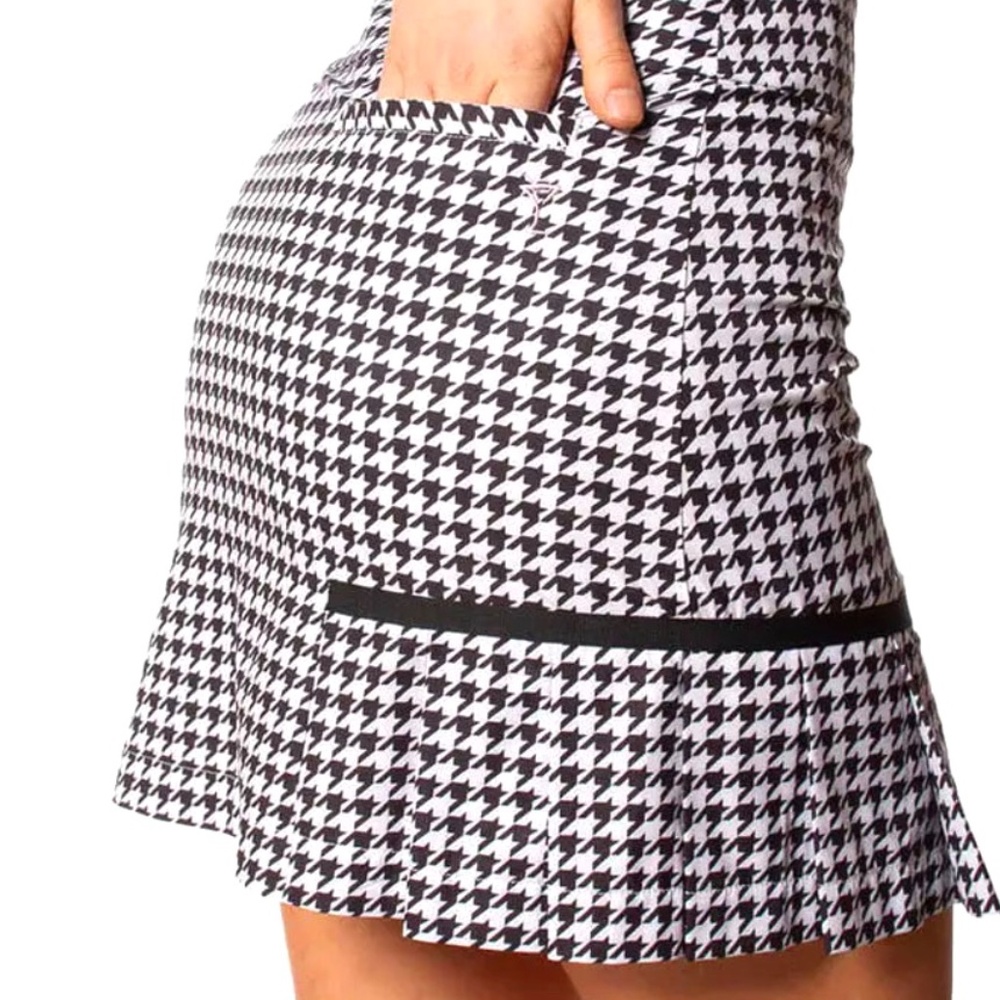 Golftini Houndstooth Skort NWOT
